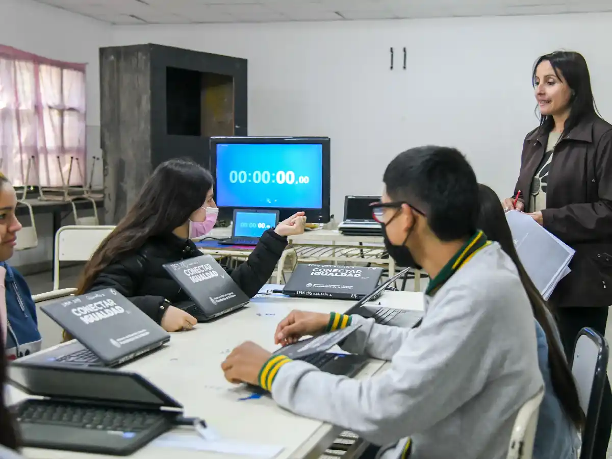 El 91% de los estudiantes seleccionados participó del primer día de aplicación de la prueba PISA