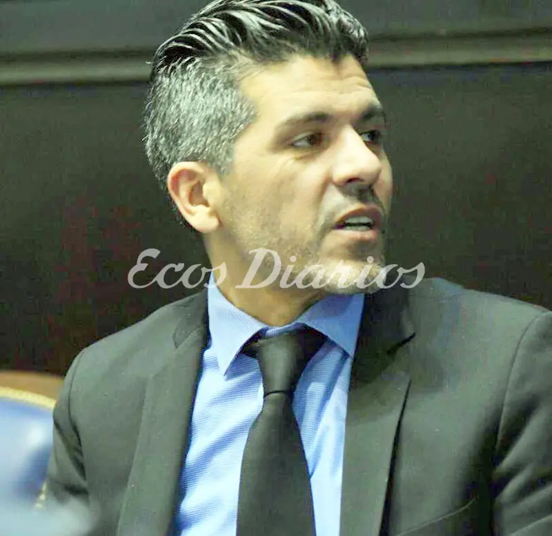 Proyecto de Domínguez Yelpo para los vehículos en playas