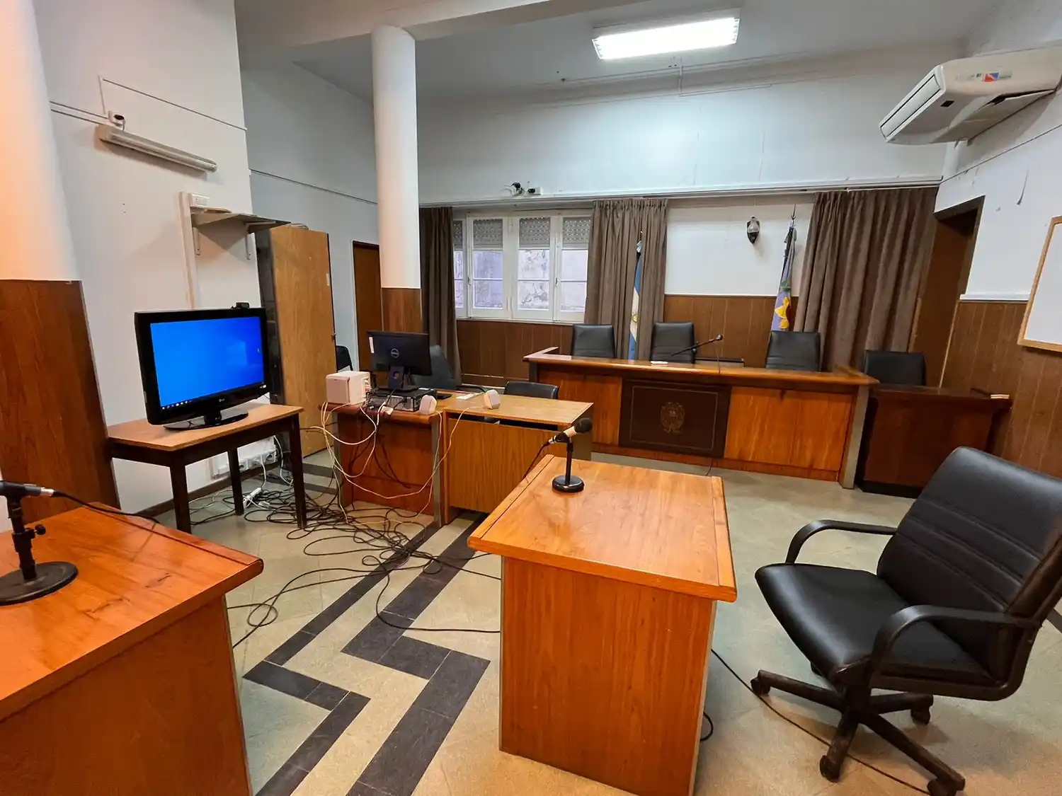 Acondicionan el recinto de deliberaciones para la realización de un nuevo debate oral en la Justicia local