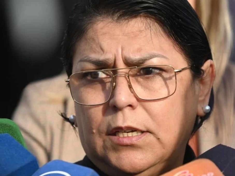 "Una junta médica había determinado que estaba apto para portar el arma reglamentaria", indicó la jefa de la URI, Margarita Romero.