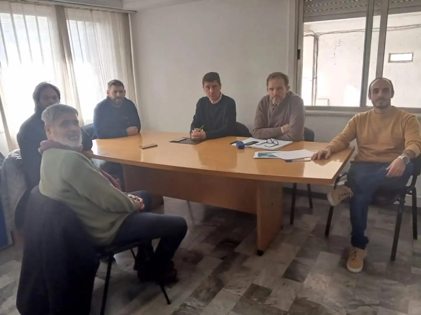 Representantes de ATE, de los trabajadores y del Ejecutivo se reunieron en el Ministerio de Trabajo.