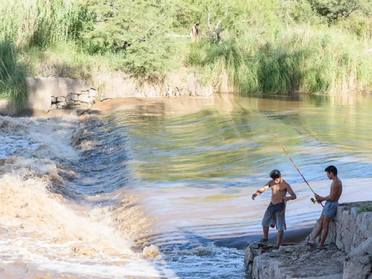Marull: río, laguna y mar en pocos kilómetros de distancia     