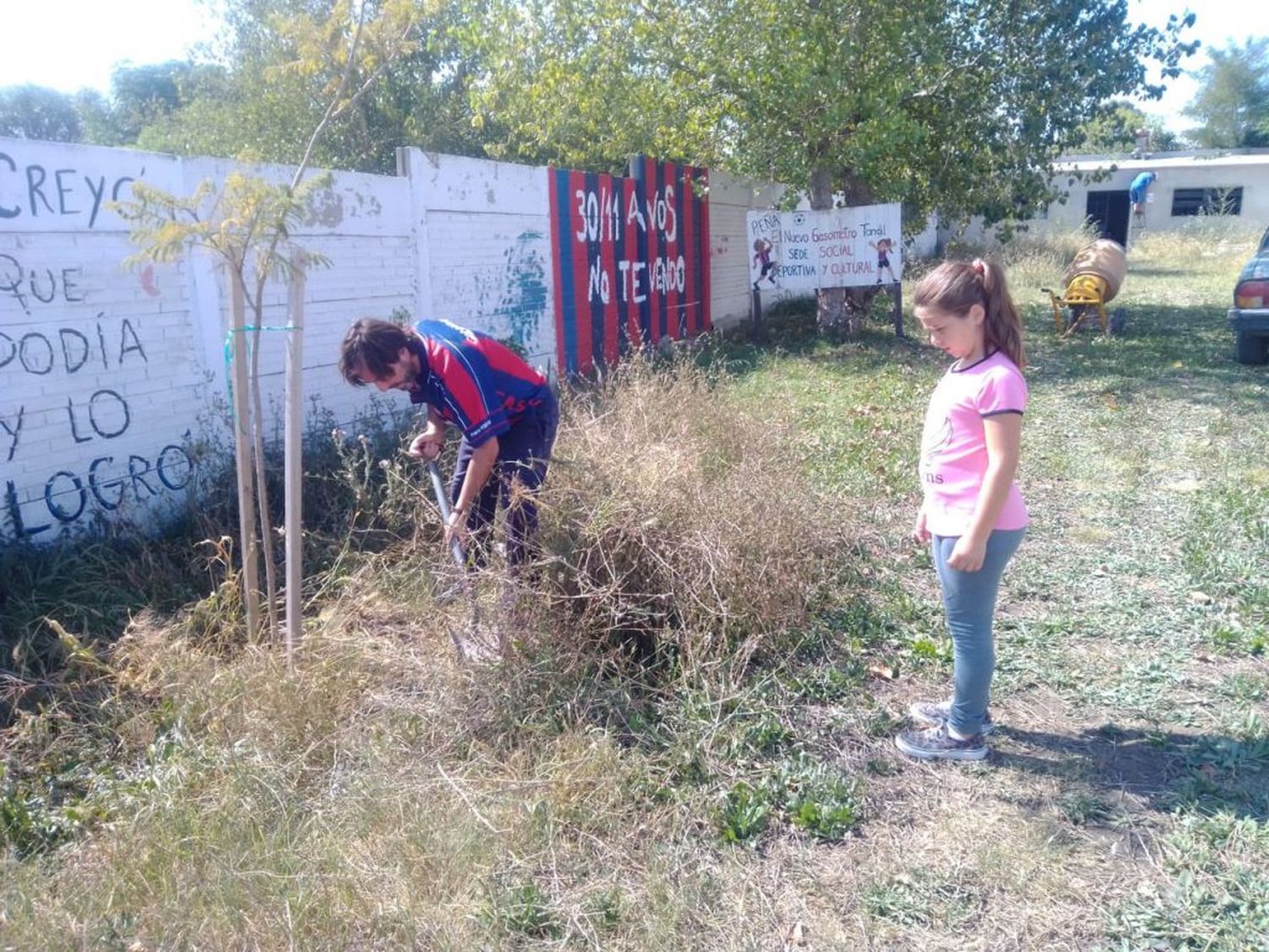 La peña azulgrana continúa con los trabajos en su sede social