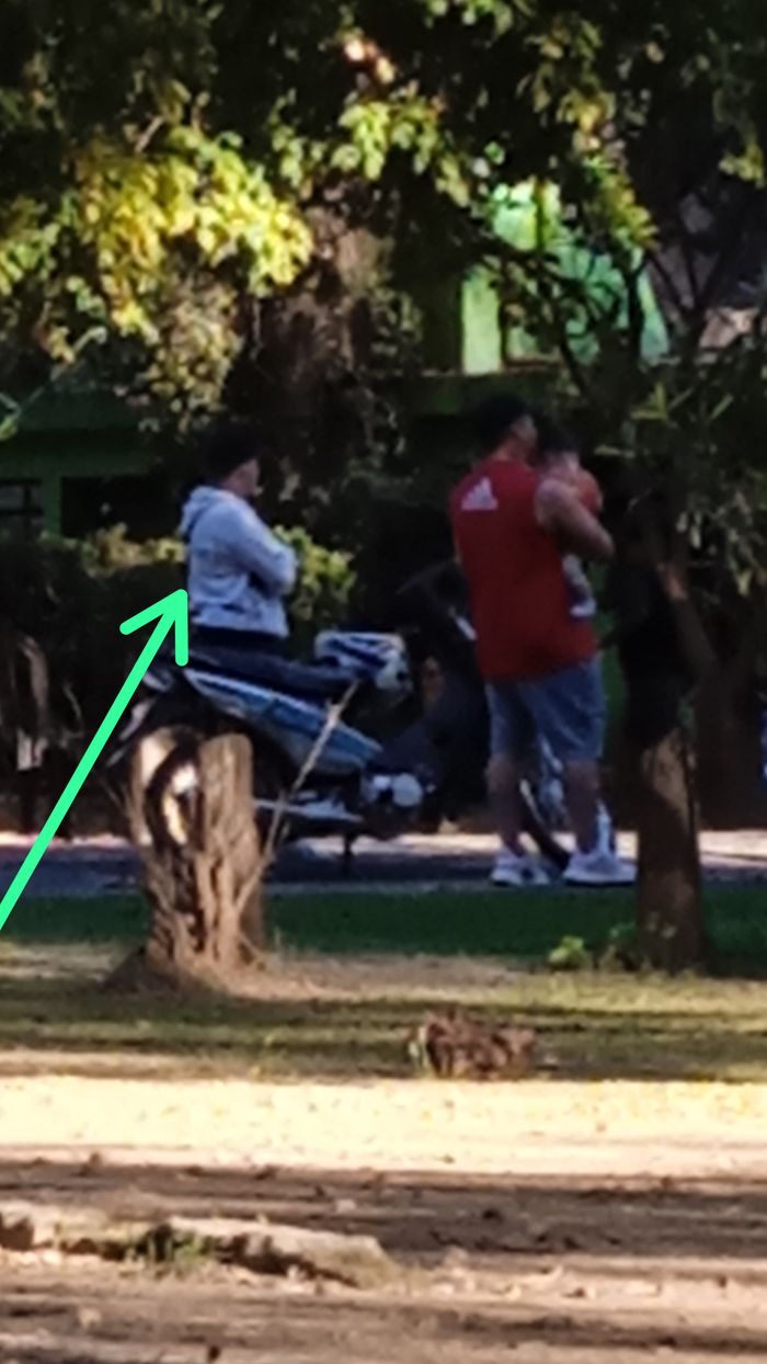 Mujer que chocó a un nene en el Paseo Público