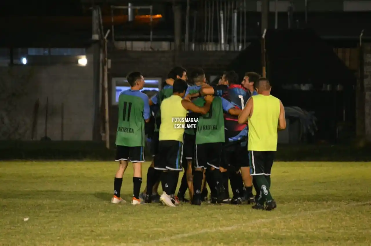 La Ribera dio el batacazo y eliminó a Defensores de la Copa Gualeguaychú