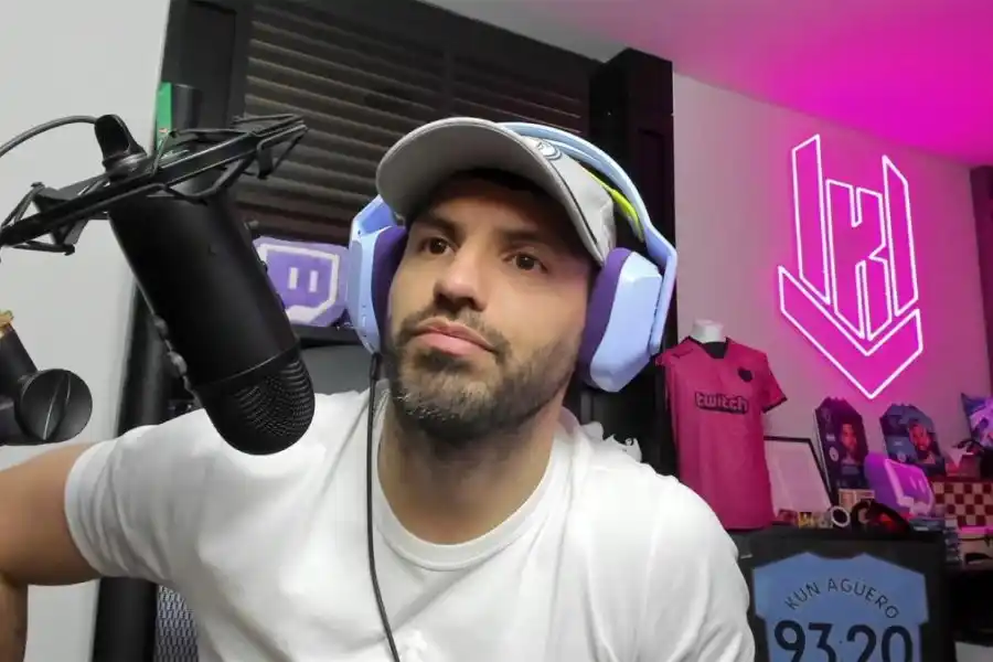 El enojo del "Kun" Agüero por no poder visitar a a selección en Qatar