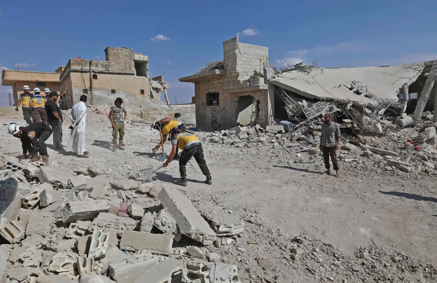 El régimen de Siria bombardeó Idlib y la ONU alertó sobre de un “baño de sangre”
