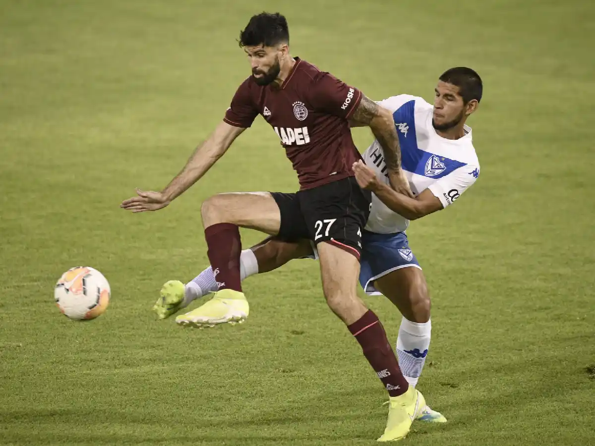 Lanús, con Orsini, golpeó primero ante Vélez