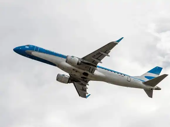 Aerolíneas Argentinas alcanzó resultado económico positivo de $169.012 millones en el primer trimestre de 2025