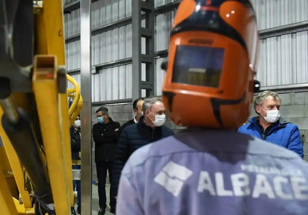 “Hay que generar políticas públicas claras para alentar la producción y el trabajo”, remarcaron Galimberti y Schneider