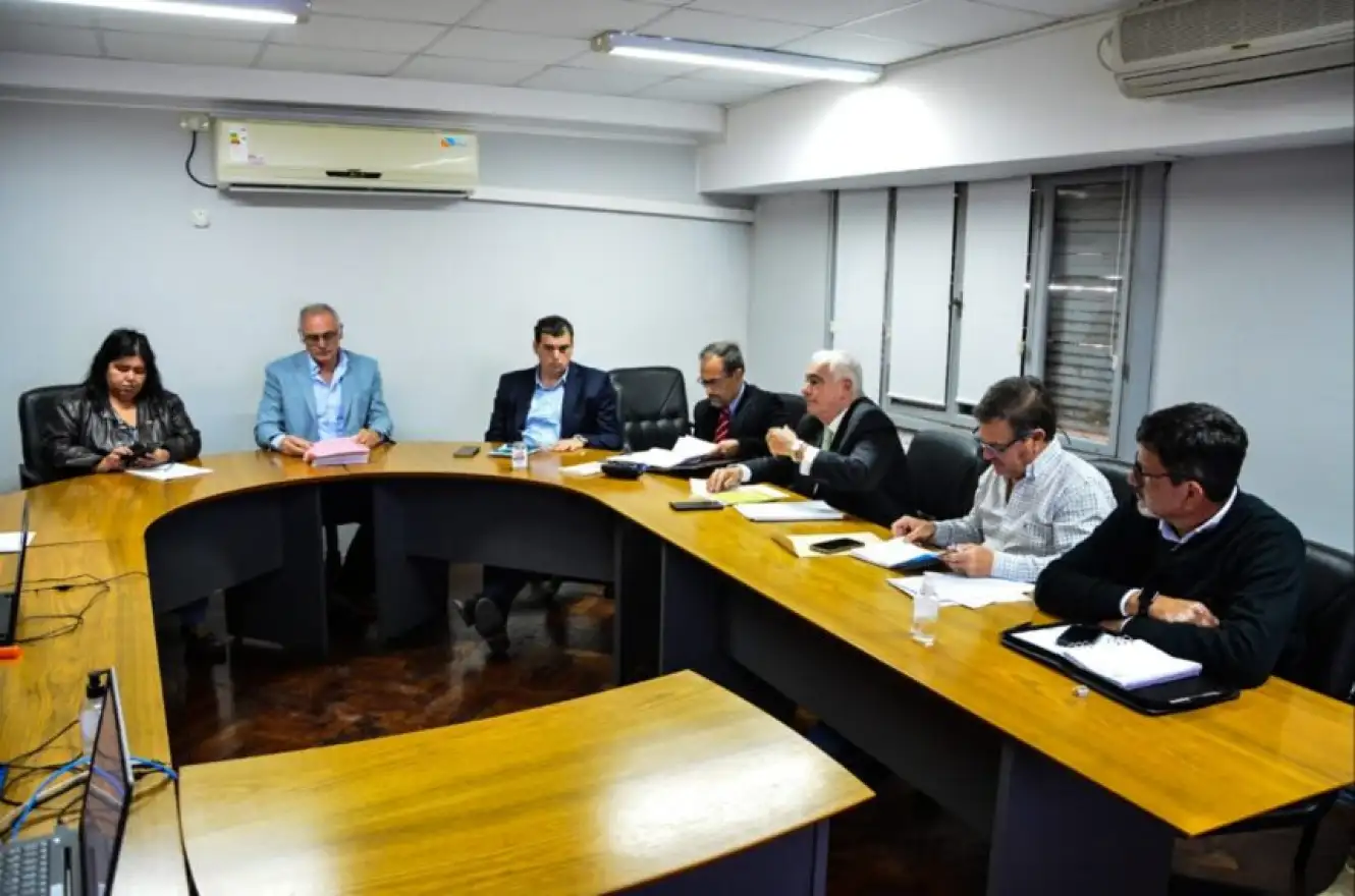 Senadores trabajan en la redacción final del proyecto para crear el Ente Mixto de Turismo provincial