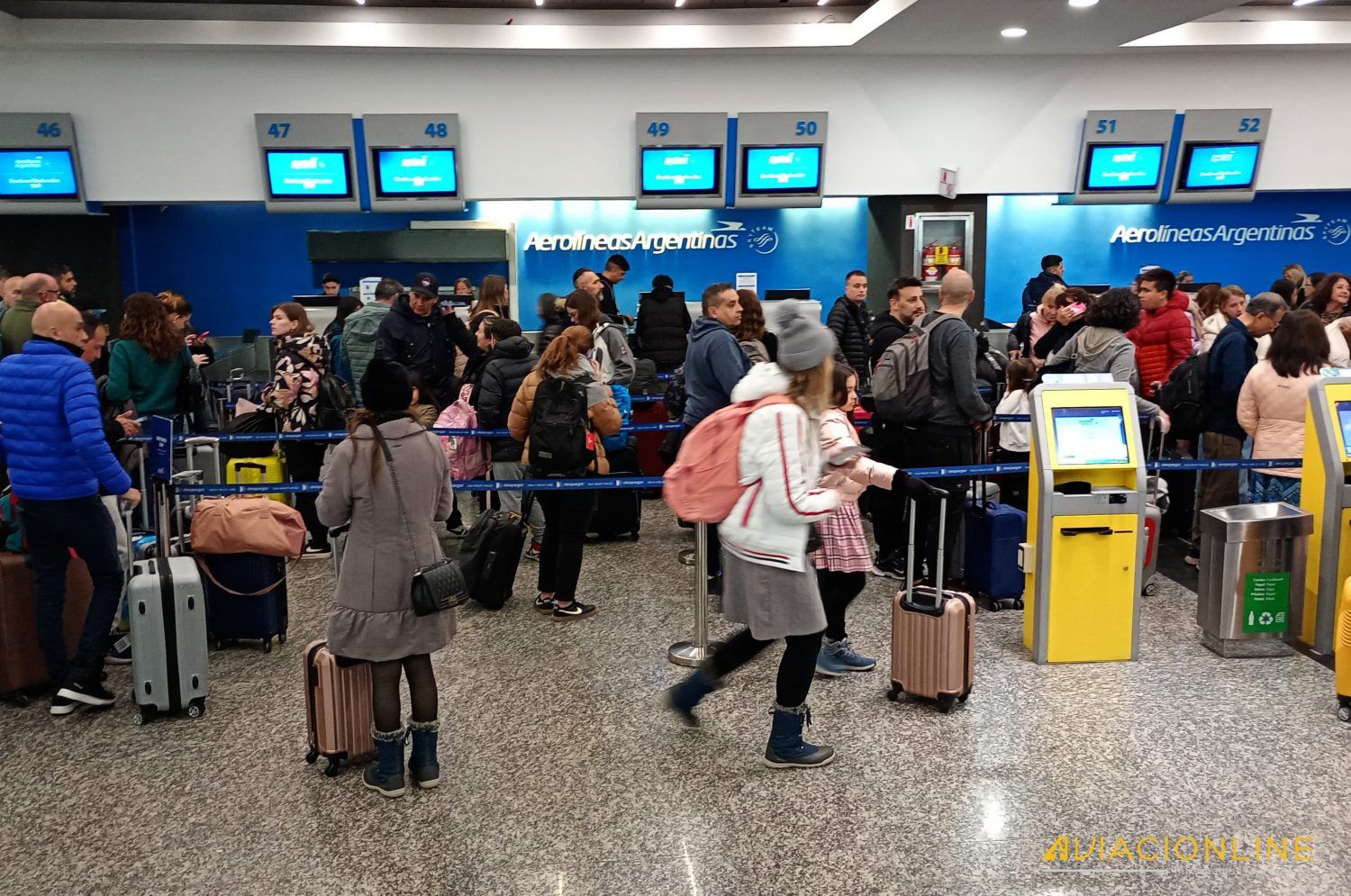 Pilotos de Aerolíneas Argentinas advierten por medidas de mayor impacto