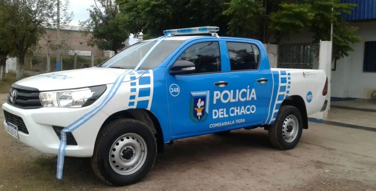 Una mujer fue a denunciar que sufría violencia de género y dos policías la violaron