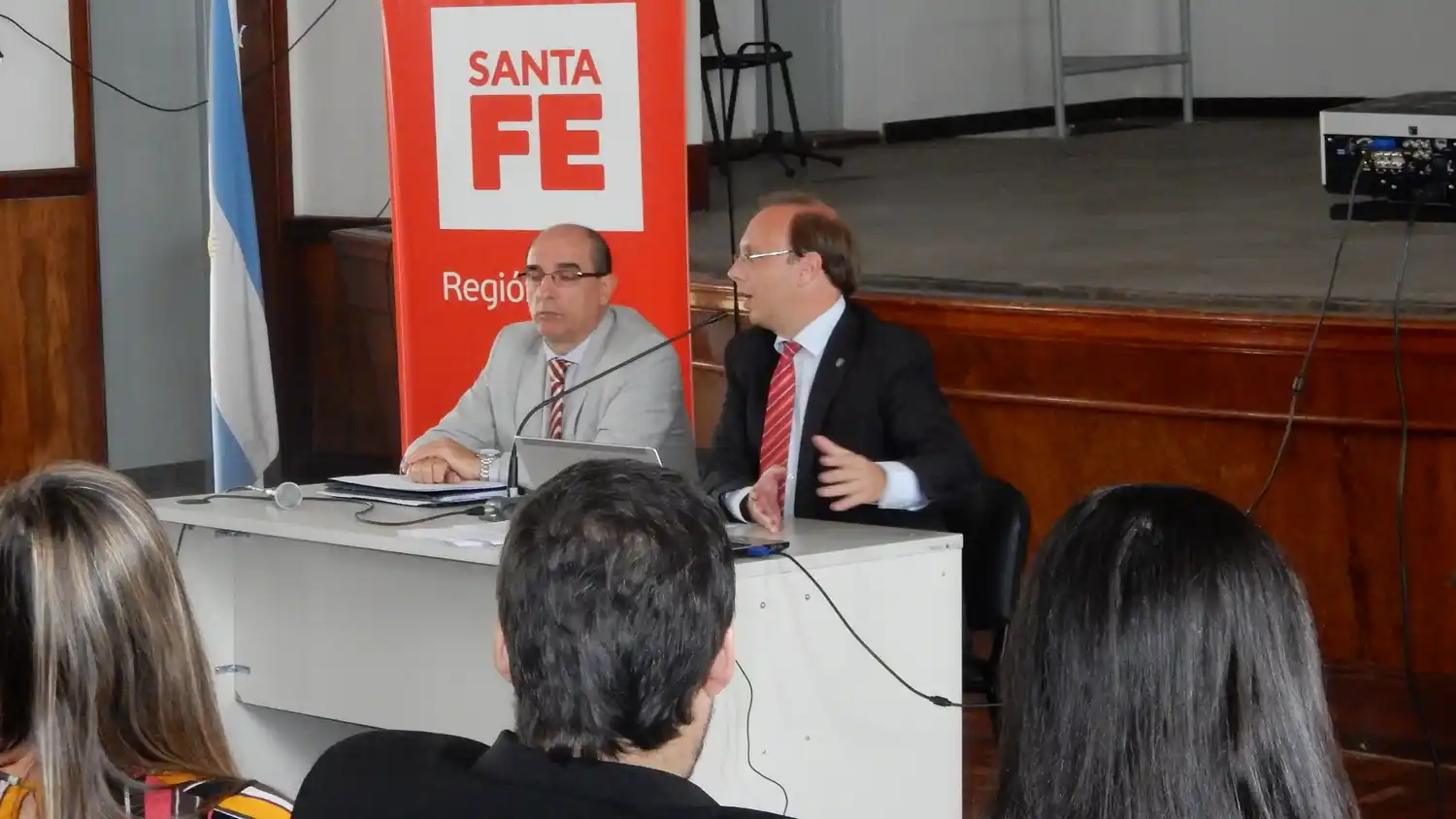 Saglione abordó la problemática de la recaudación fiscal en la Región 3