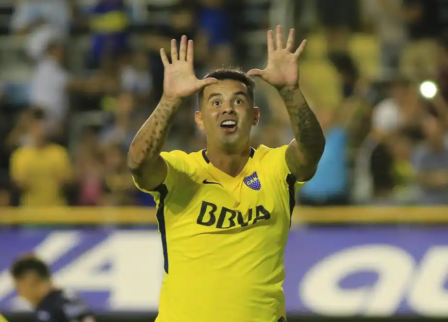 Boca recibe a Defensa y va  por otro paso hacia el título
