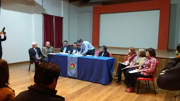 Capacitación política: La Municipalidad firmó un convenio con el INCAP