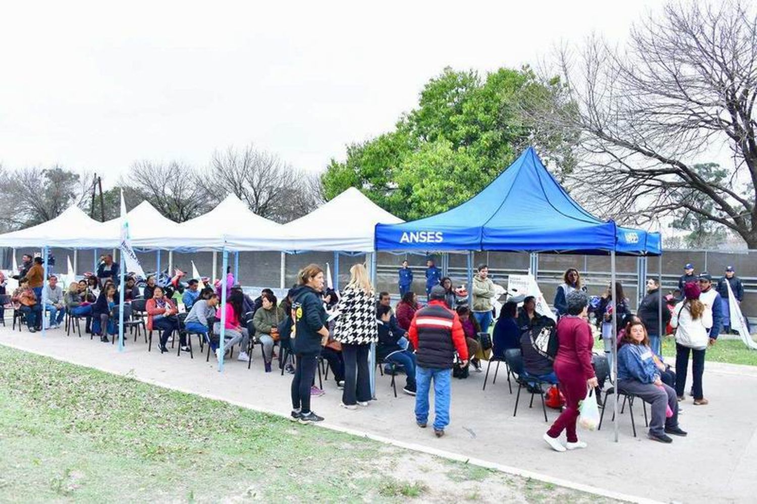 Prestaciones en conjunto se ubicó en el Paraíso de los Niños con varias prestaciones