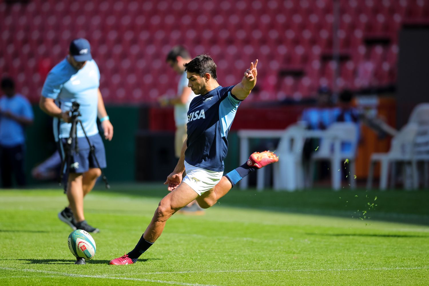 Los Pumas cierran ante los campeones del mundo