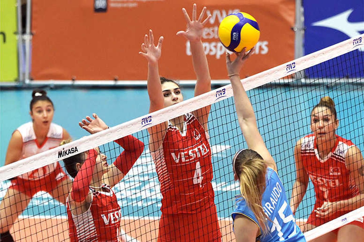 Caída argentina ante Turquía en la previa de las semis del 9.º puesto