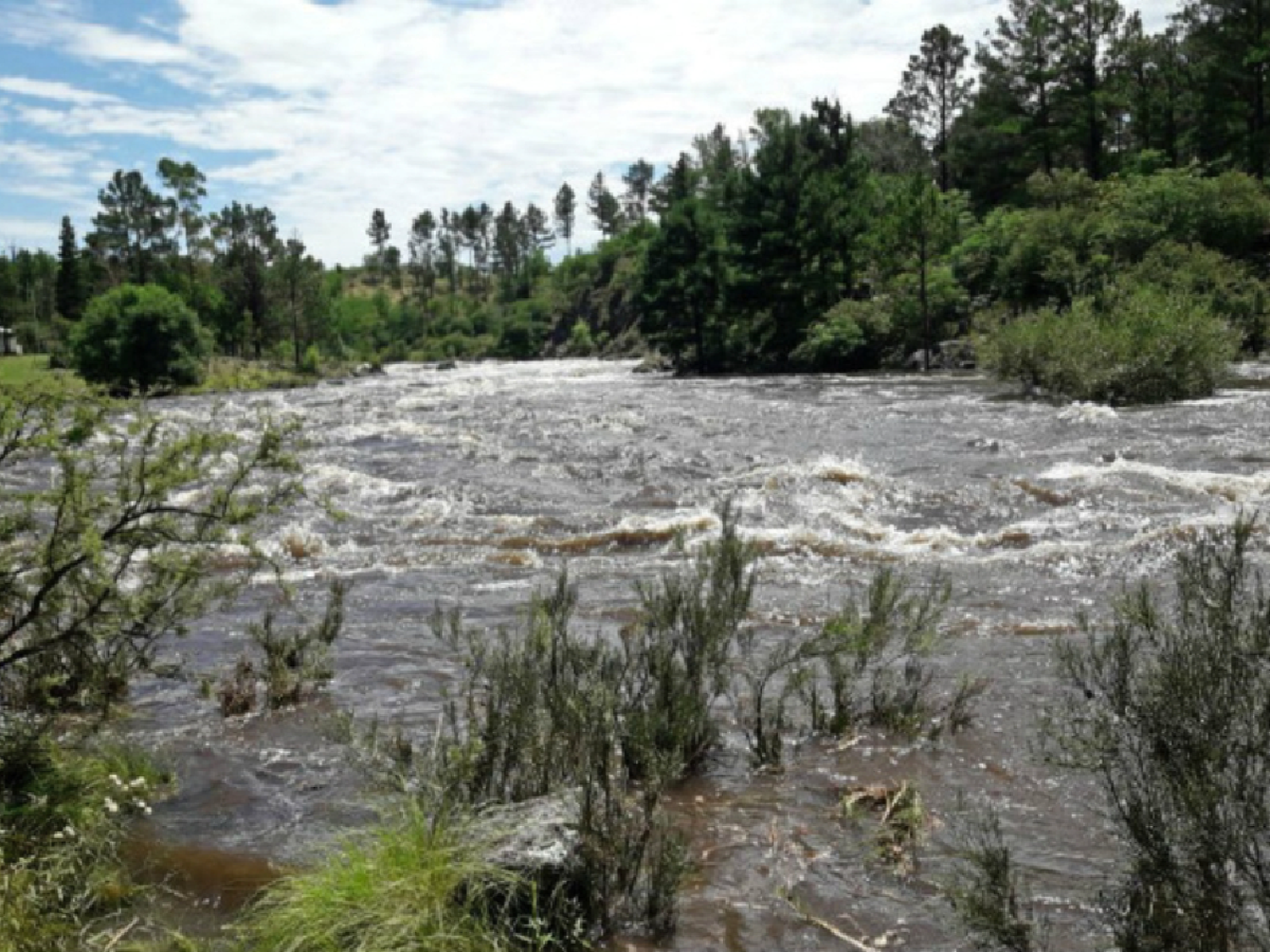 Sierras de Córdoba: advierten sobre la crecida de ríos, tras las lluvias