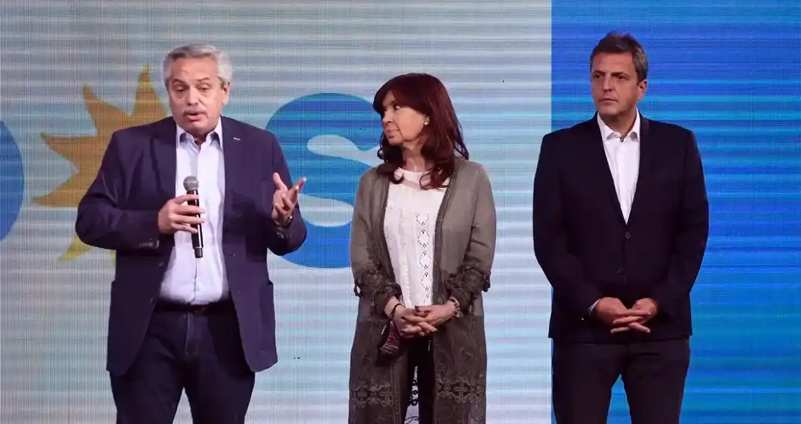 El reloj corre inexorable pero ninguno quiere dar el primer paso