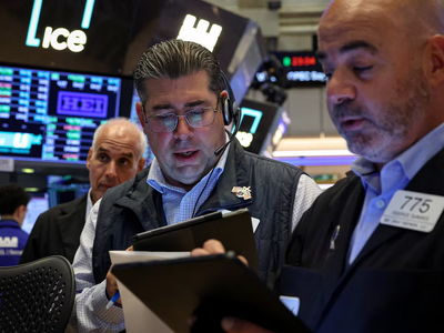 Mercados: caen las acciones y los bonos argentinos en Wall Street, con un riesgo país otra vez en 1.200 puntos