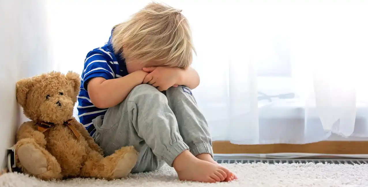 Día de la Lucha contra el Maltrato Infantil: por qué se conmemora cada 25 de abril