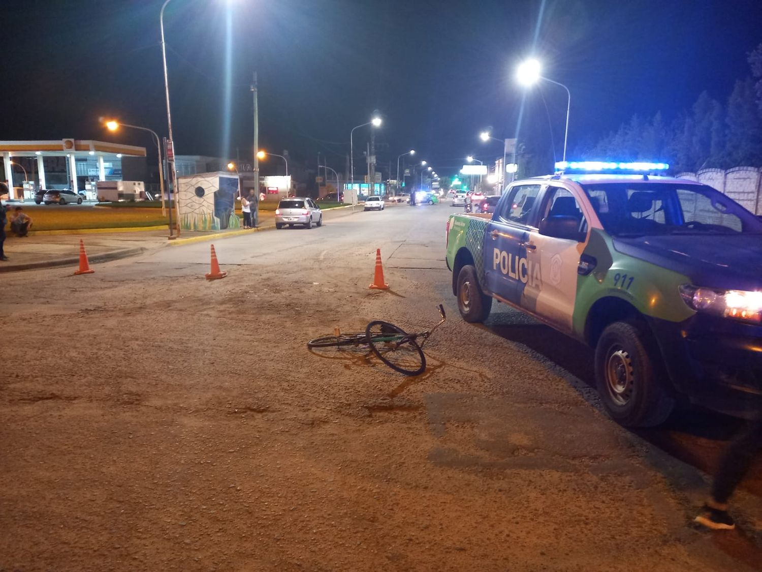 Hospitalizaron a una mujer que circulaba en bicicleta tras un choque con un auto