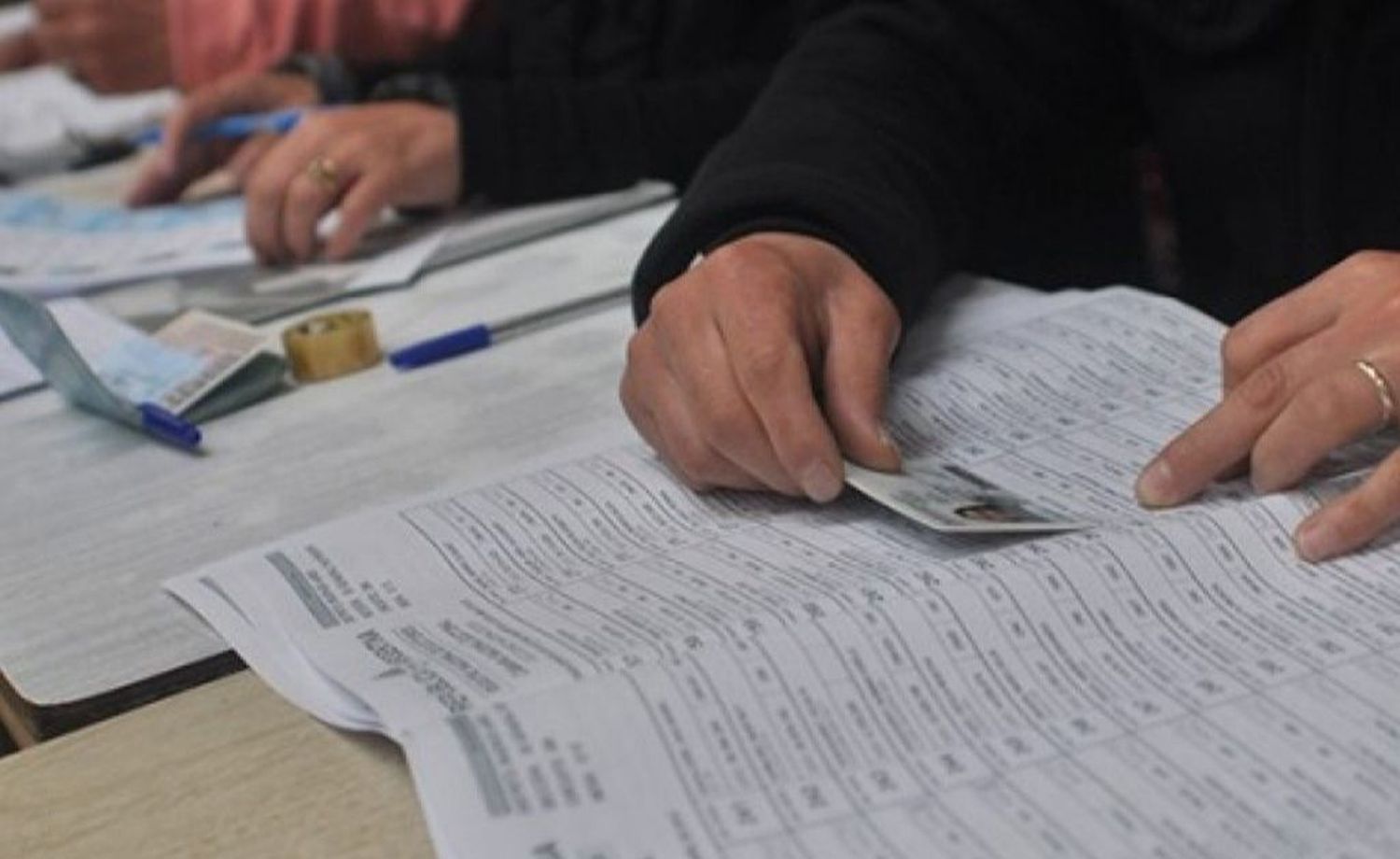 En una escuela de Santo Tomé solo una de 21 autoridades de mesa confirmó la asistencia