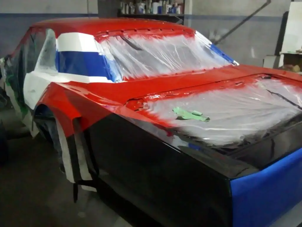 Nueva estética para la Dodge de Trucco
