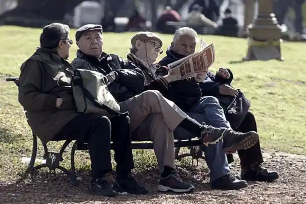 Licencia de conducir: mayores de 70 años pueden pedir turnos al 147