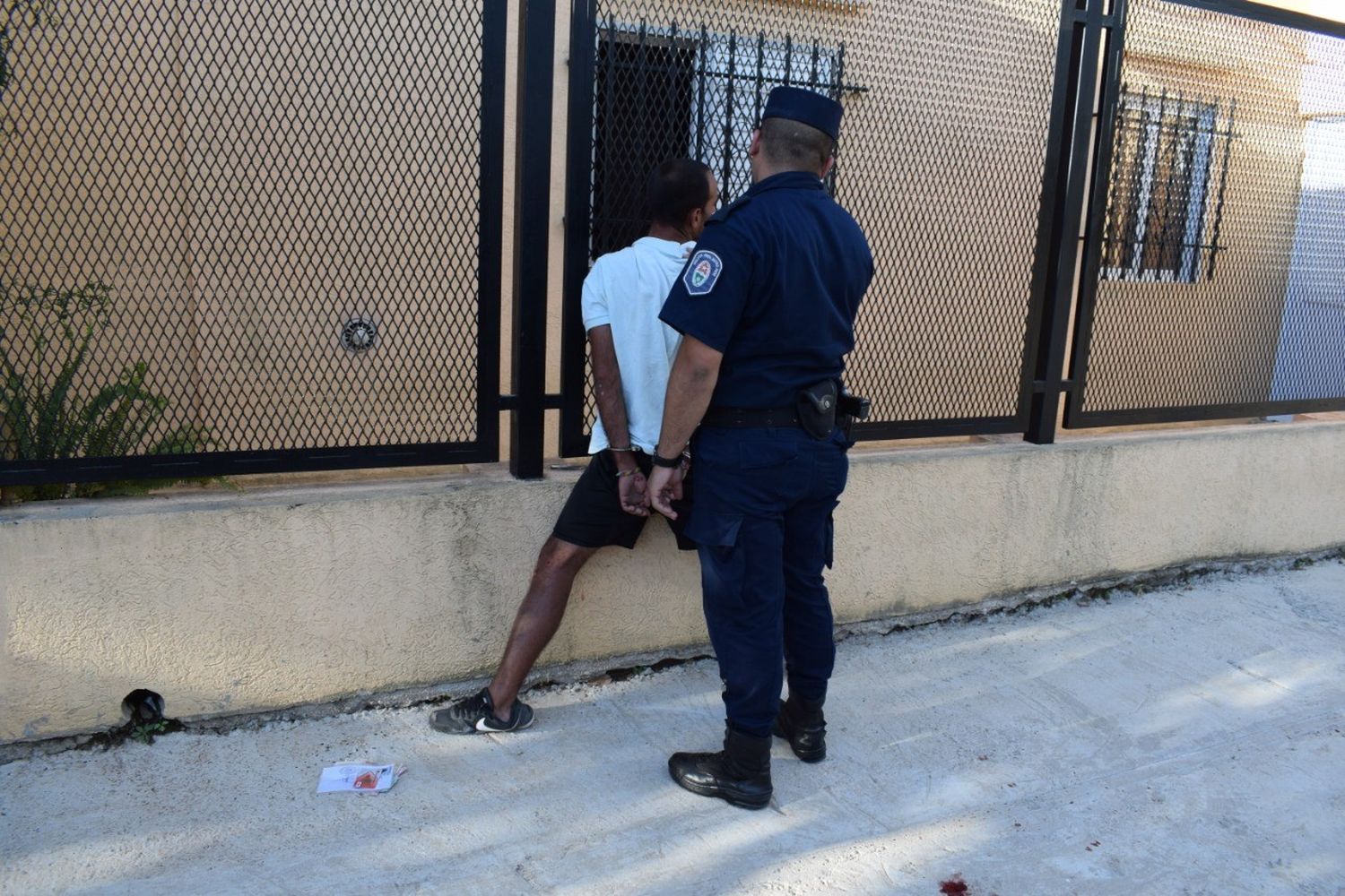 Fue a la cárcel el delincuente que asaltó a un remisero y arrebató a una mujer