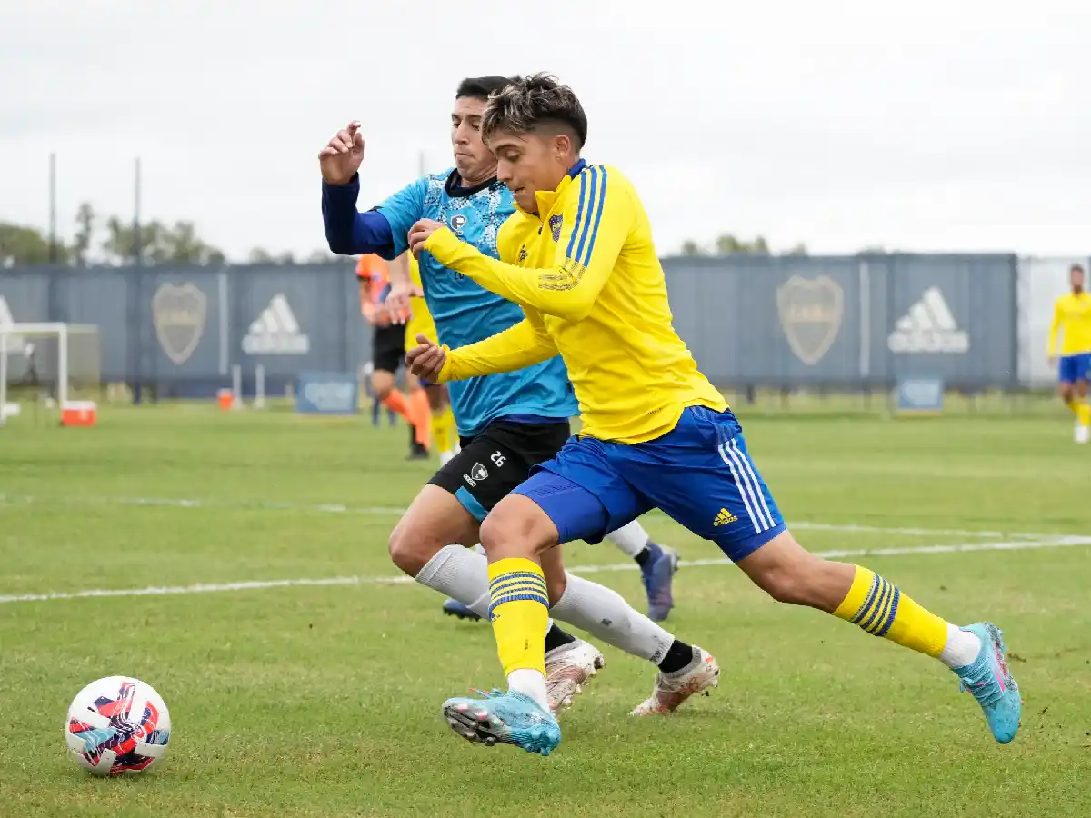 Boca superó a Almagro en un amistoso