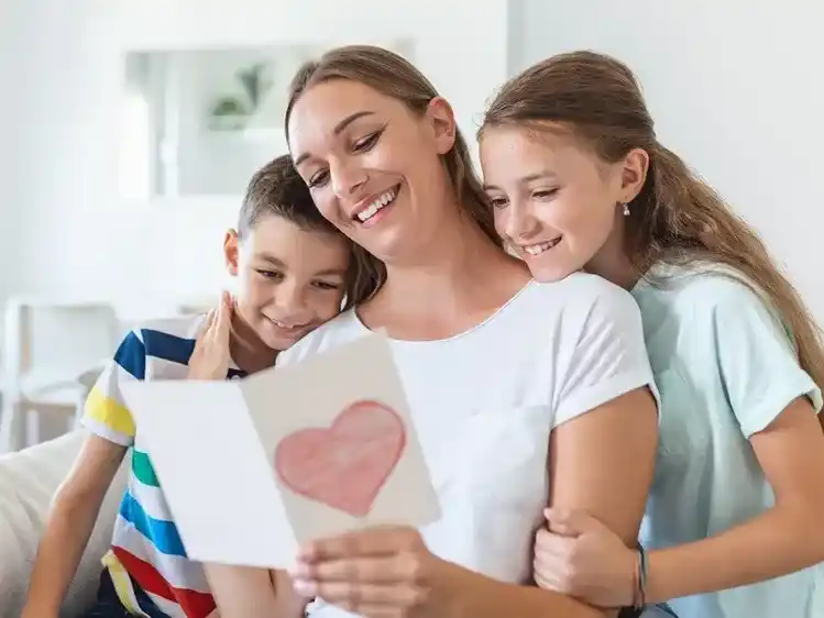 Las ventas por el Día de la Madre 2025 bajaron 3,5% anual