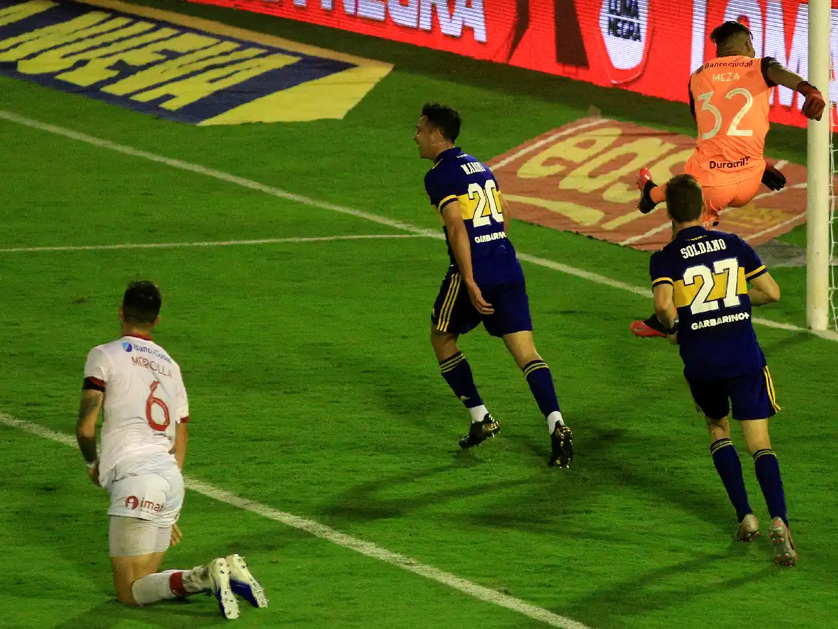 Boca festejó en el “Ducó” y se afianza en su grupo