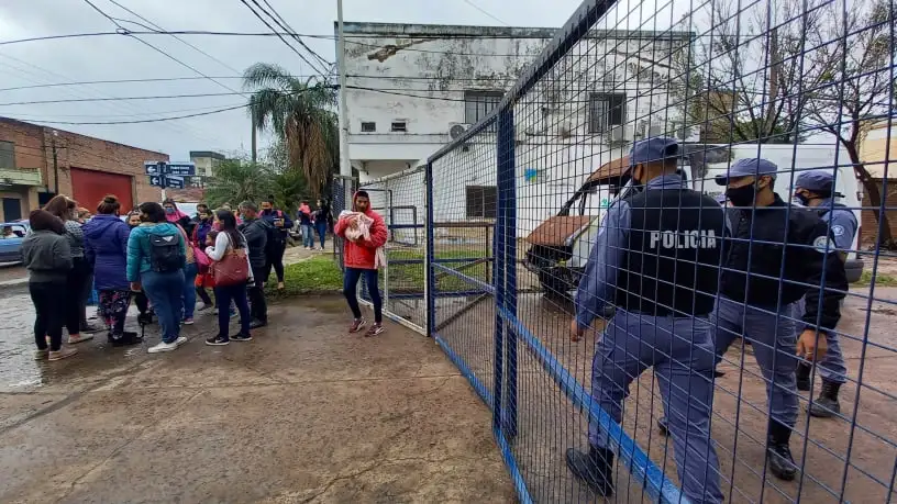 Vallado y manifestación frente al Ministerio de la Comunidad