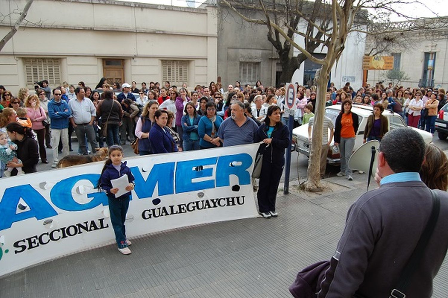 Docentes advirtieron que el “ciclo lectivo está en riesgo” por la discusión salarial