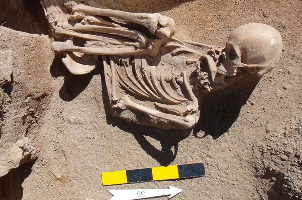 Encuentran 12 tumbas de 6000 años de antigüedad en Catamarca