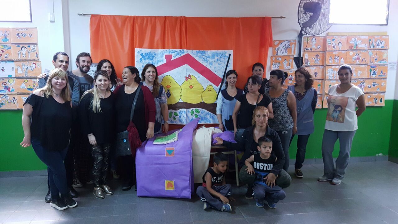 Zárate: El Jardín N°914 recibió material realizado por el Taller Textil
