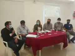 Se firmaron contratos para pavimentar calles