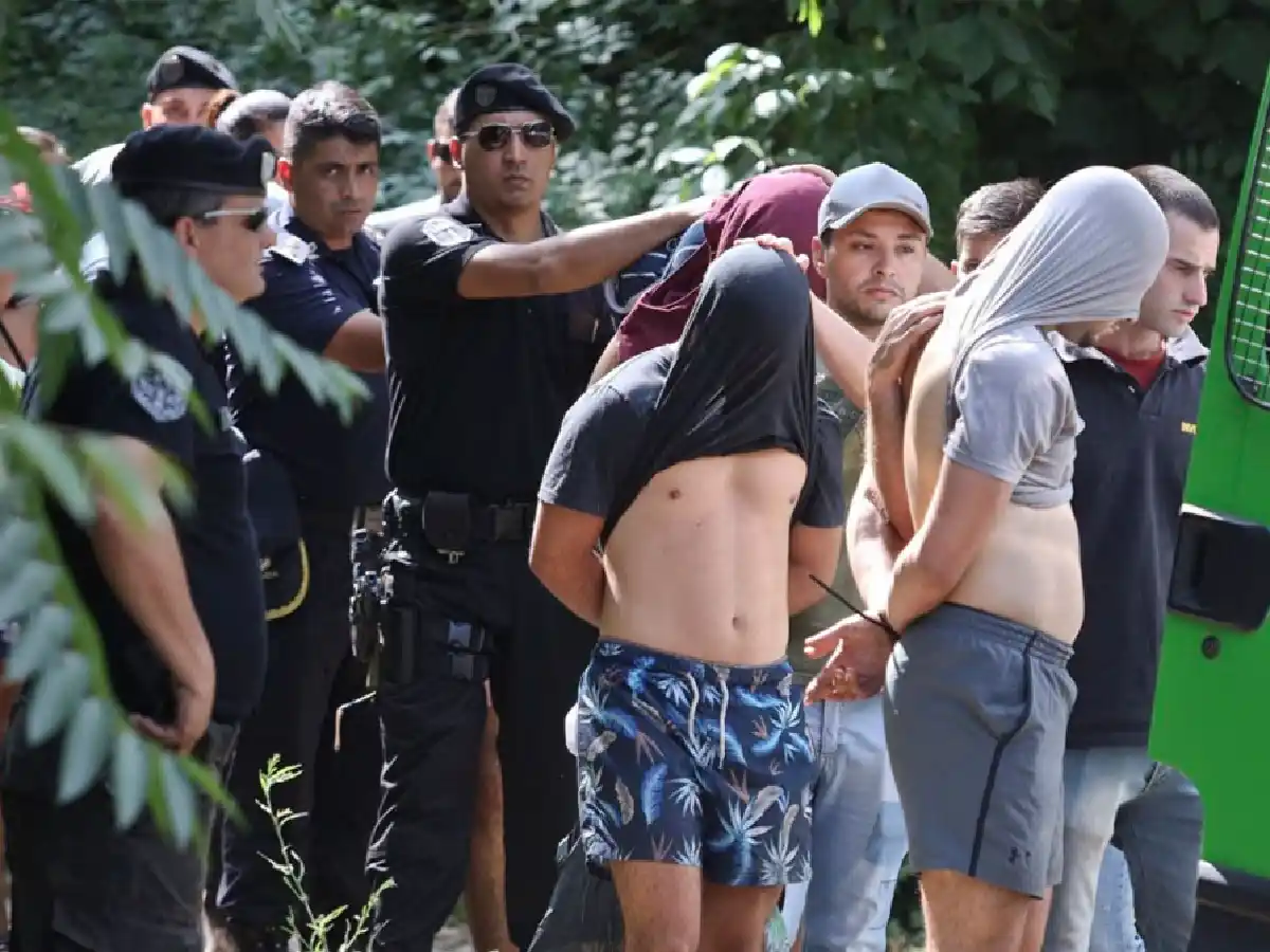 Un video registra a uno de los rugbiers "chuparse los dedos" ensangrentados para no ser descubierto