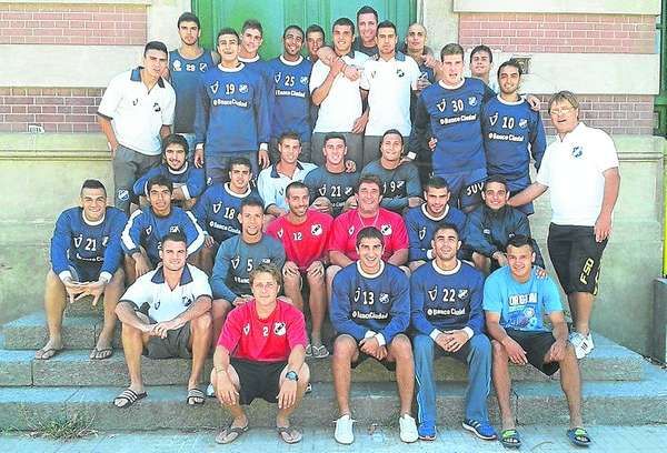 Primera C: Por falta de presupuesto, Lamadrid hace la pretemporada en un geriátrico de Necochea