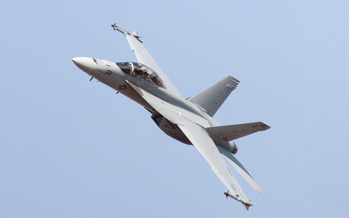 Boeing cede y compra GKN, salvando la producción de los F/A-18 y F-15