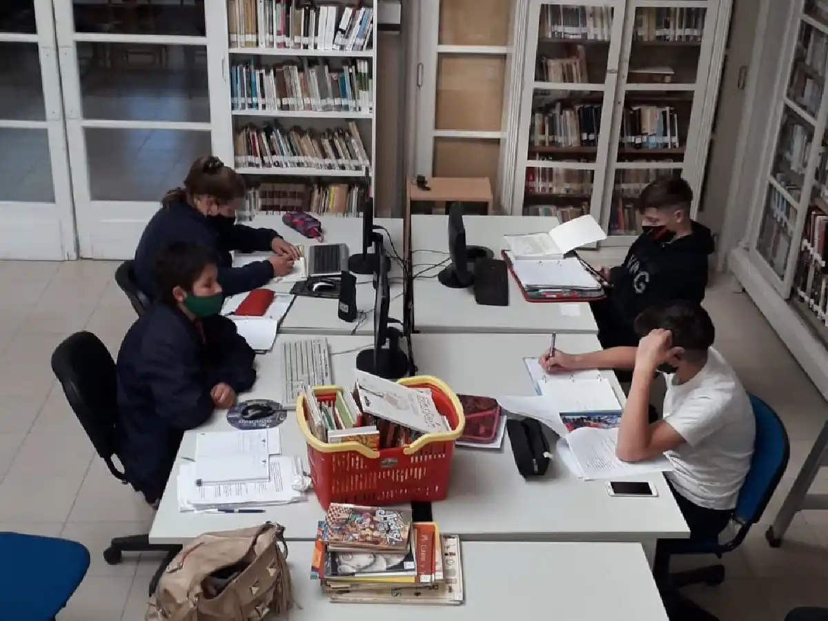  Las Varillas: la biblioteca abrió sus puertas para brindar apoyo escolar