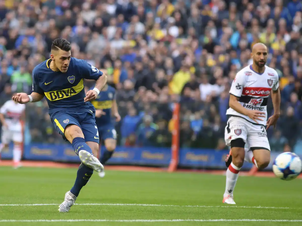 Pavón se quedará a jugar la Libertadores