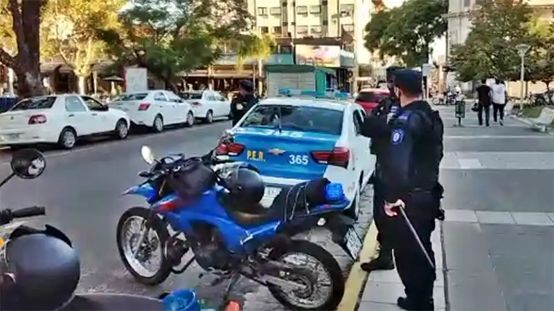 Detenido tras pautar encuentro con menor: depravado la extorsionaba con fotos