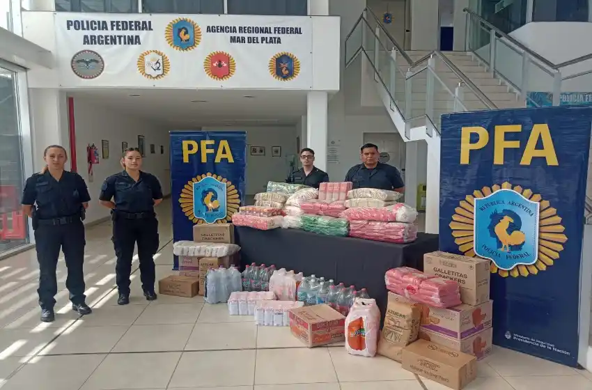 Policía solidaria: donan alimentos y bebidas