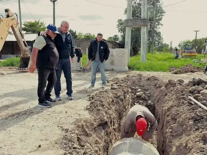 Jofré supervisó trabajos en el barrio 12 de Octubre