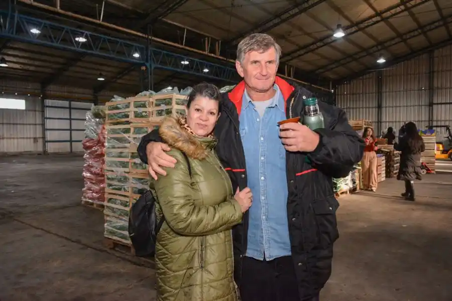 Productores de Chajarí llegaron a Santa Cruz para sumarse al Mercado Concentrador Patagónico