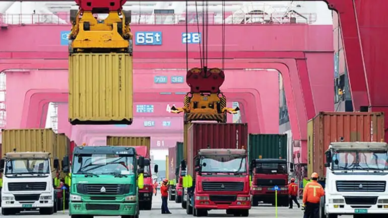 Se desplomó un 92% el superávit comercial en febrero